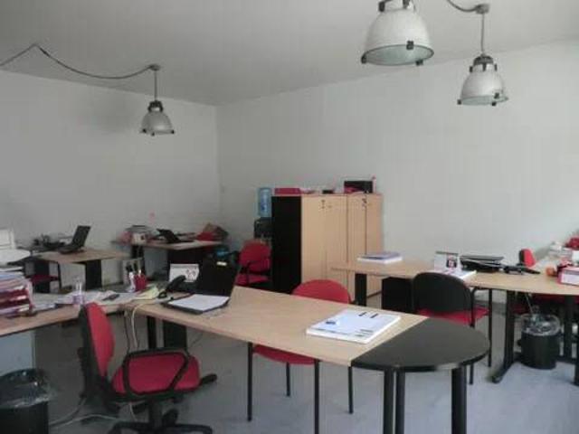 Locale Commerciale in vendita a Lambioi, Zoldo Alto