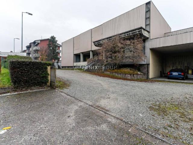 Locale Commerciale in vendita a Camuzzago, Bellusco