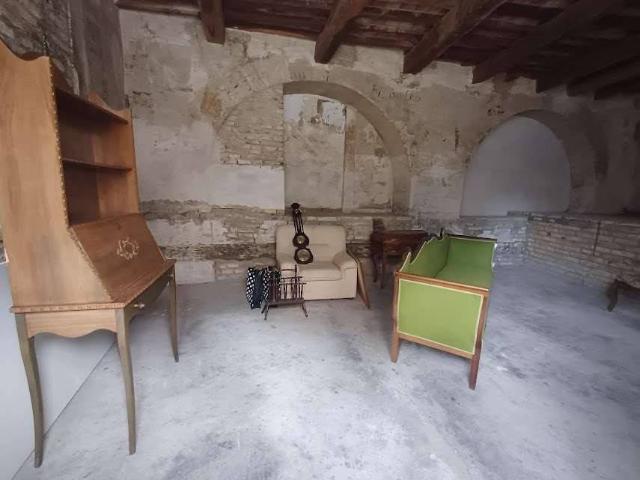 Box in vendita a Marche, Ancona