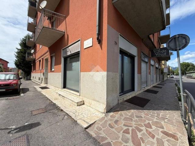 Locale Commerciale in vendita a Borgo Palazzo, Bergamo