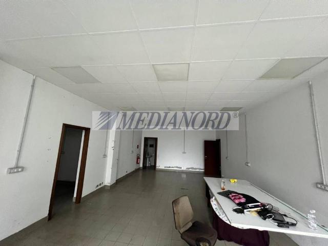 Locale Commerciale in vendita a Borgo Palazzo, Bergamo
