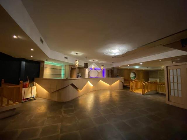 Locale Commerciale in vendita a Borgo Palazzo, Bergamo