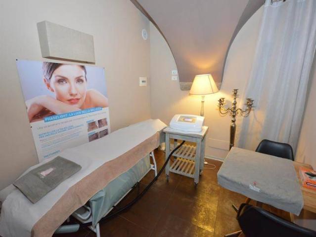 Locale Commerciale in vendita a Borgo Palazzo, Bergamo
