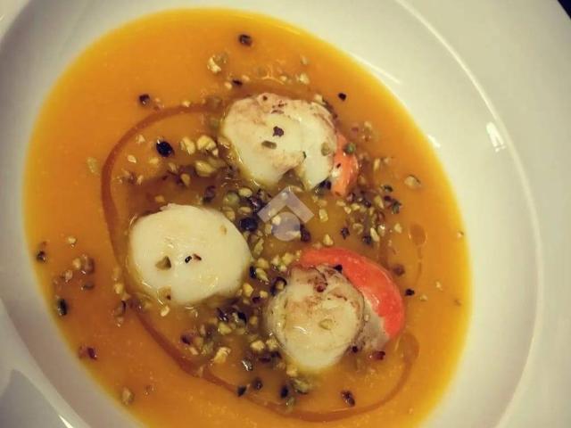 Locale Commerciale in vendita a San Tomaso de' Calvi, Bergamo