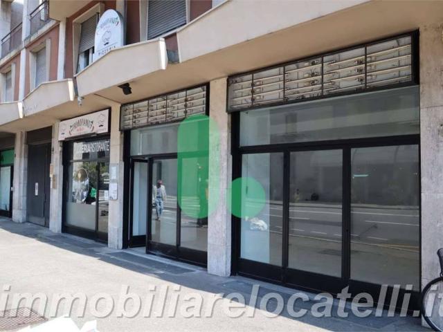 Locale Commerciale in vendita a Borgo Palazzo, Bergamo