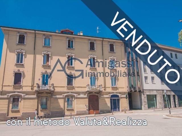 Locale Commerciale in vendita a Bergamo, Lombardia