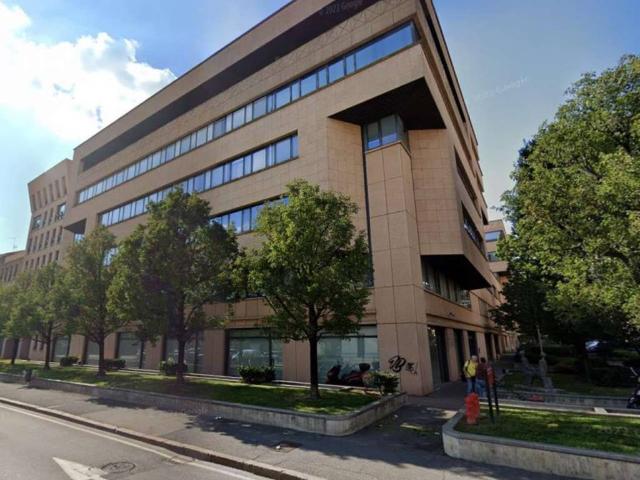 Locale Commerciale in vendita a Borgo Palazzo, Bergamo