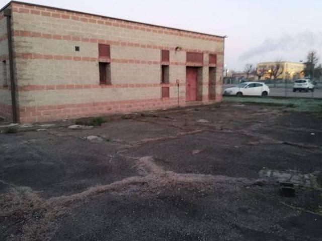 Locale Commerciale in vendita a Unione di Comuni della Romagna Forlivese, Bertinoro
