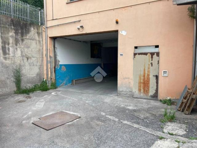 Locale Commerciale in vendita a Berzo Inferiore, Brescia