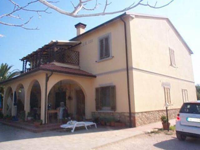 Locale Commerciale in vendita a Bibbona, Toscana