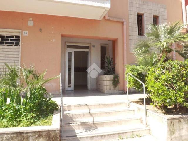 Locale Commerciale in vendita a Quartiere 167, Puglia