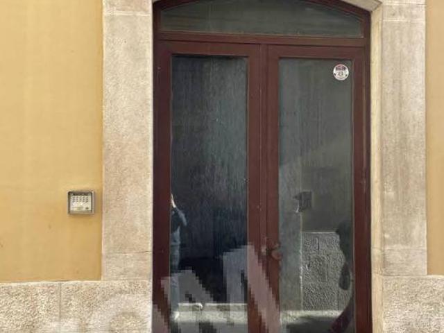 Locale Commerciale in vendita a Puglia, Bari
