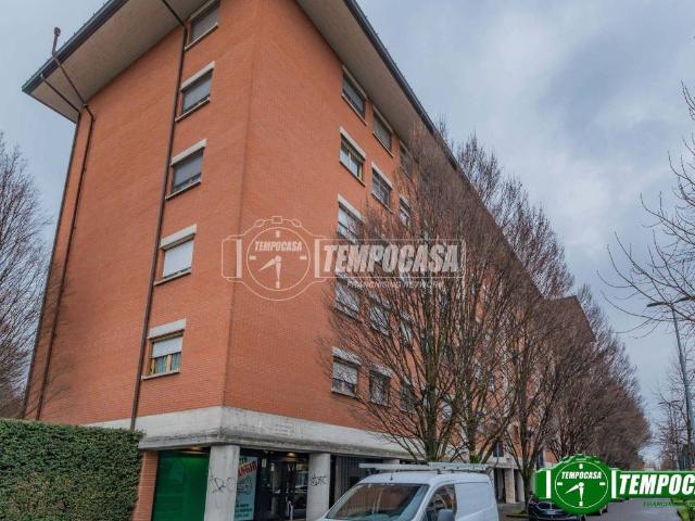 Locale Commerciale in vendita a Ospiate, Bollate