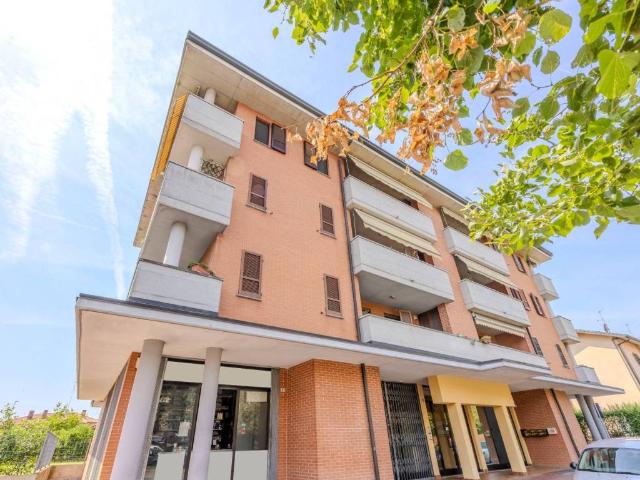 Locale Commerciale in vendita a Ospiate, Bollate