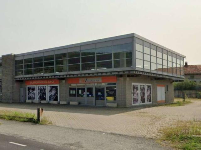 Locale Commerciale in vendita a Piemonte, Torino
