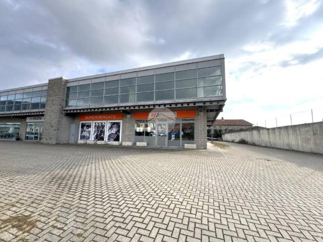 Locale Commerciale in vendita a Piemonte, Torino