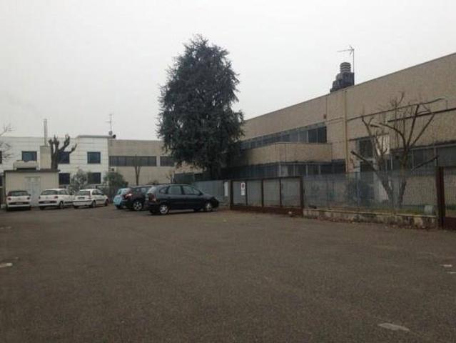 Locale Commerciale in vendita a Quartiere Navile, Bologna