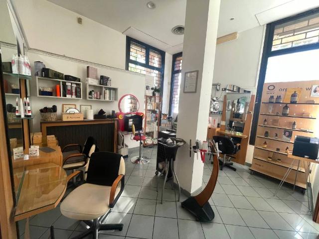 Locale Commerciale in vendita a San Nicolò di Villola, Bologna
