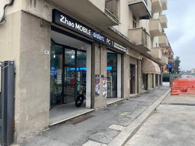 Locale Commerciale in vendita a San Donato-San Vitale, Bologna