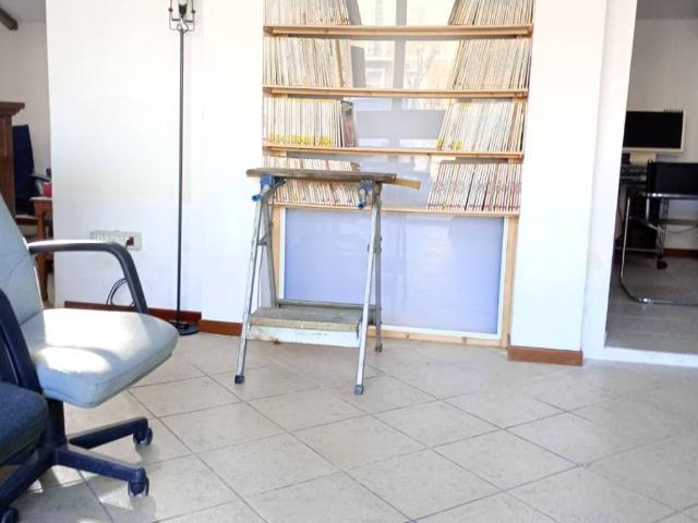 Locale Commerciale in vendita a Quartiere Navile, Bologna