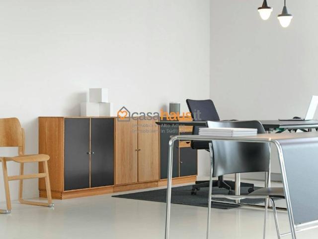 Locale Commerciale in vendita a Europa-Novacella - Europa-Neustift, Bolzano - Bozen