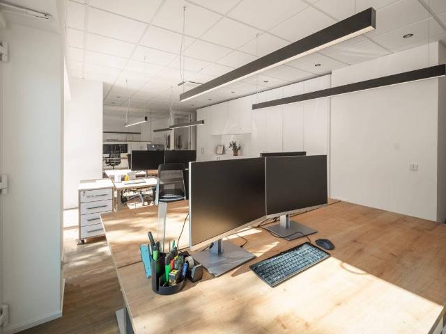 Locale Commerciale in vendita a Gries-San Quirino - Gries-Quirein, Bolzano - Bozen