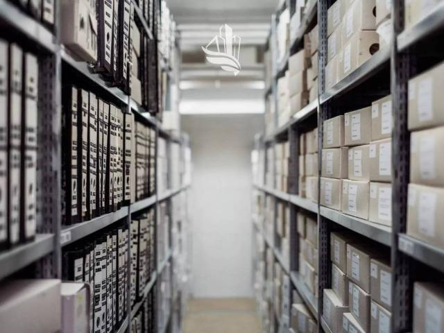 Locale Commerciale in vendita a Oltrisarco-Aslago - Oberau-Haslach, Bolzano - Bozen