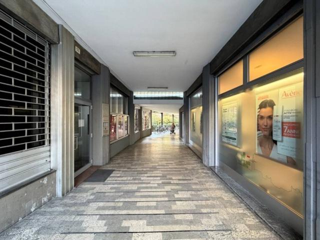 Locale Commerciale in vendita a Gries-San Quirino - Gries-Quirein, Bolzano - Bozen