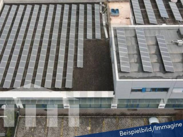 Locale Commerciale in vendita a Oltrisarco-Aslago - Oberau-Haslach, Bolzano - Bozen