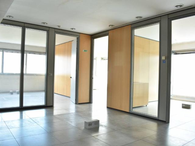 Locale Commerciale in vendita a Oltrisarco-Aslago - Oberau-Haslach, Bolzano - Bozen