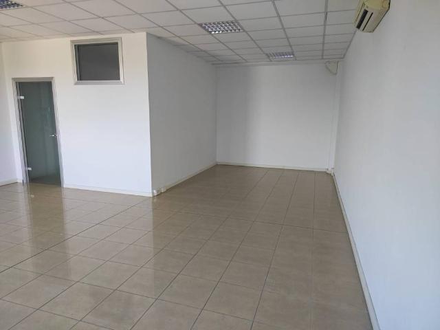 Locale Commerciale in vendita a Unione dei comuni del Sorbara, Bomporto