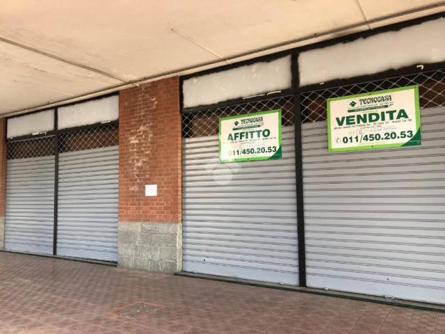Locale Commerciale in vendita a Piemonte, Torino