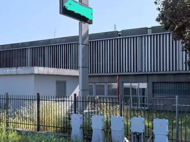 Locale Commerciale in vendita a Piemonte, Torino