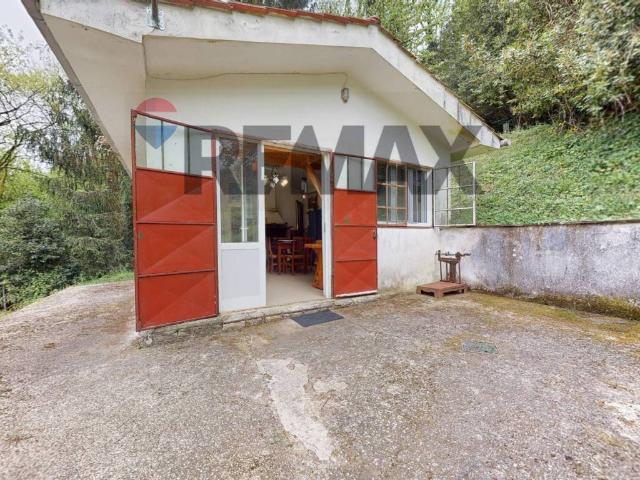 Locale Commerciale in vendita a Unione dei comuni Media Valle del Serchio, Borgo A Mozzano