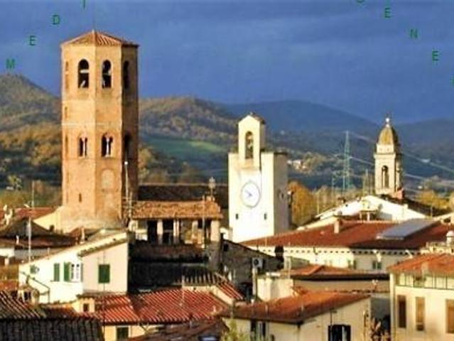 Locale Commerciale in vendita a Borgo San Lorenzo, Toscana