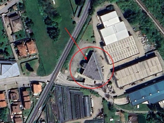 Locale Commerciale in vendita a Piemonte, Novara