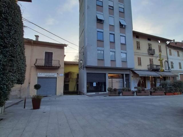 Locale Commerciale in vendita a Cellio con Breia, Piemonte