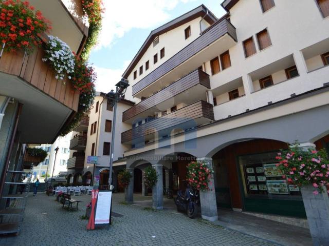 Locale Commerciale in vendita a Comunità montana Alta Valtellina, Bormio
