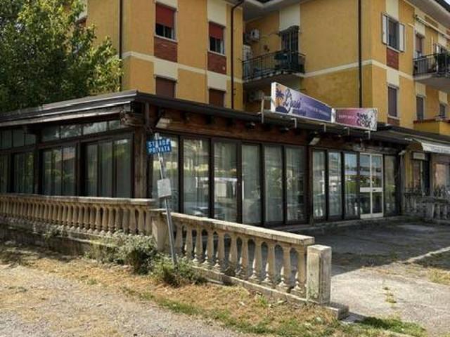 Locale Commerciale in vendita a Zona Est, Botticino