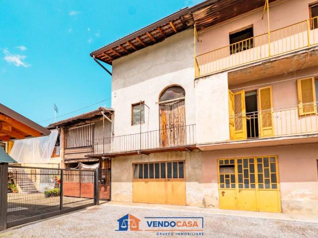 Locale Commerciale in vendita a Piemonte, Cuneo