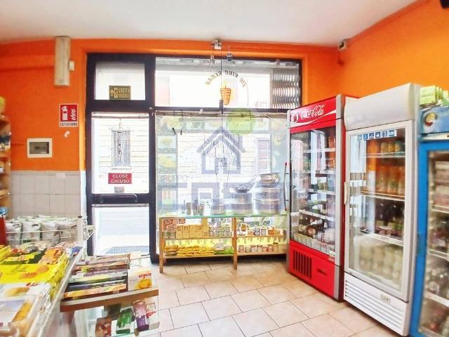 Locale Commerciale in vendita a Bozzolo, Lombardia