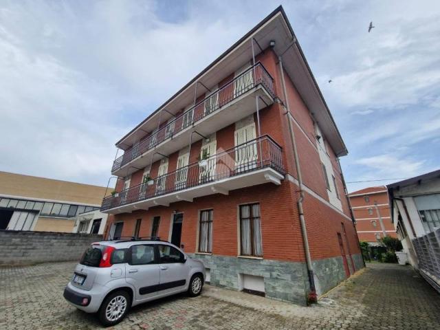 Locale Commerciale in vendita a Piemonte, Cuneo
