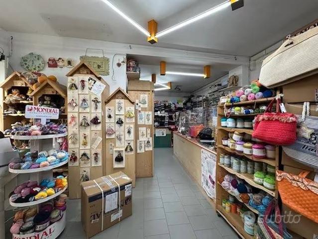 Locale Commerciale in vendita a San Giovanni Lontano, Piemonte