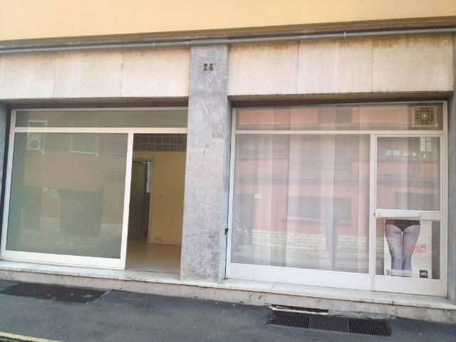 Locale Commerciale in vendita a Zona Centro, Brescia