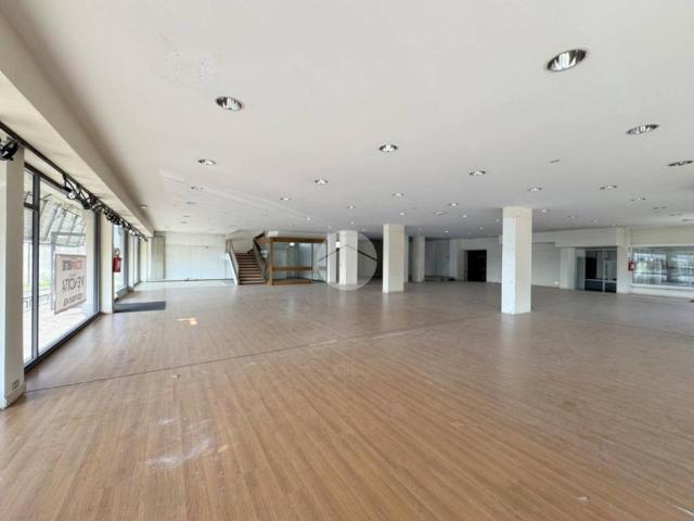 Locale Commerciale in vendita a Zona Ovest, Brescia