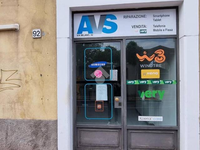 Locale Commerciale in vendita a Zona Ovest, Brescia