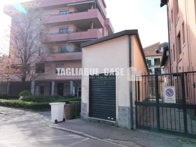 Locale Commerciale in vendita a Zona Omogenea Milano Nord, Bresso