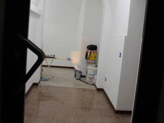 Locale Commerciale in vendita a Bronte, Sicilia