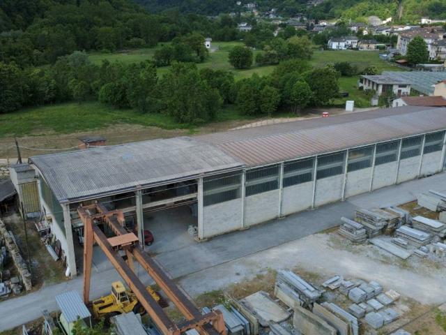 Locale Commerciale in vendita a Piemonte, Cuneo