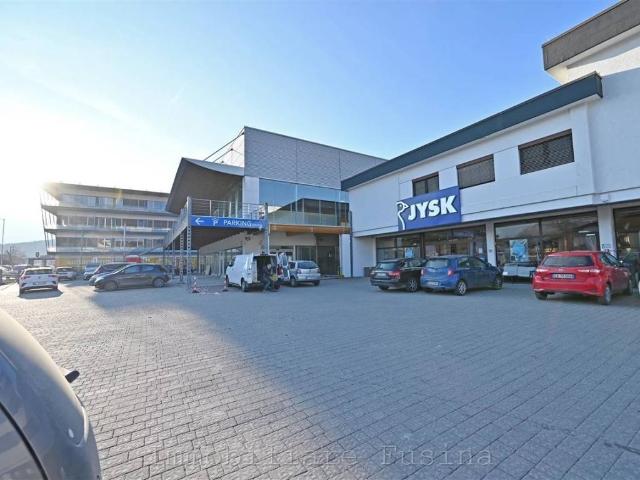 Locale Commerciale in vendita a Brunico - Bruneck, Trentino-Alto Adige/Südtirol